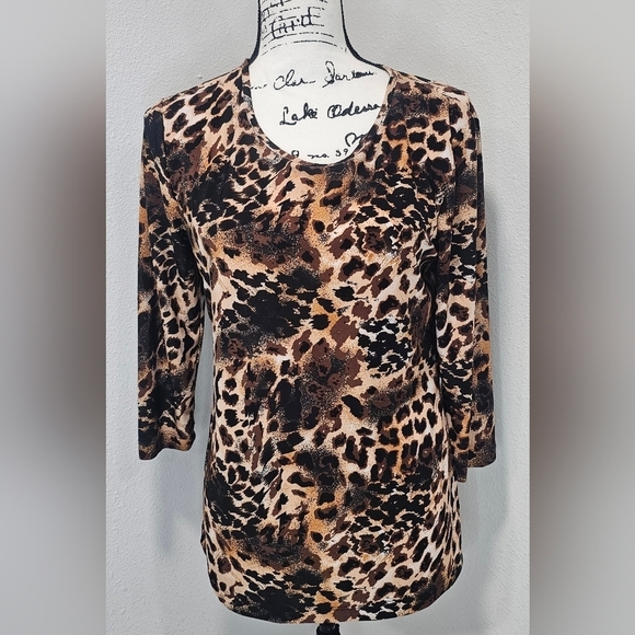 Bonnie Evans Tops - Bonnie Evans Women's Leopard Print 3/4 Sleeve Round Neck Poly Blouse Size Medium